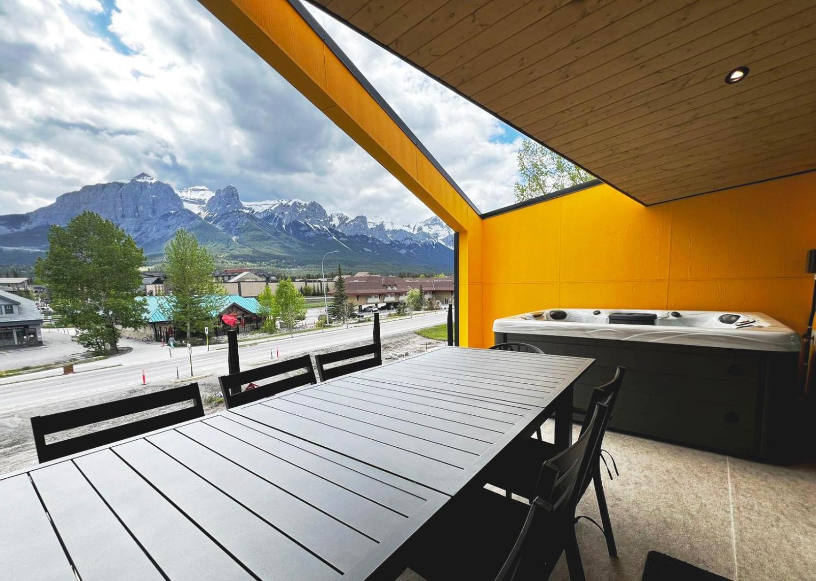 Villa Raven'S Peak 105 - Ultra Luxe Mountain Retreat Canmore Exterior foto